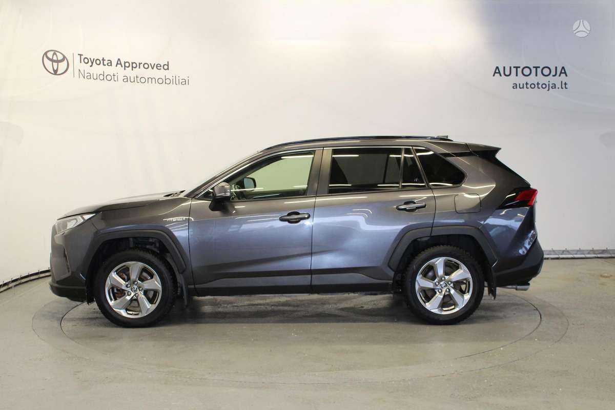 Toyota RAV4 - 3