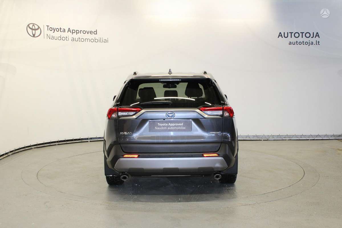 Toyota RAV4 - 4