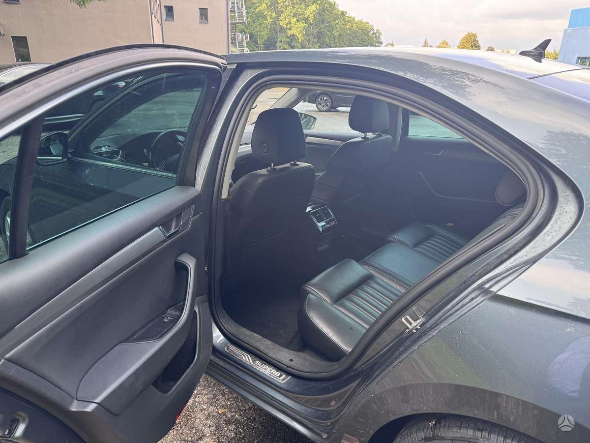 Škoda Superb - 4
