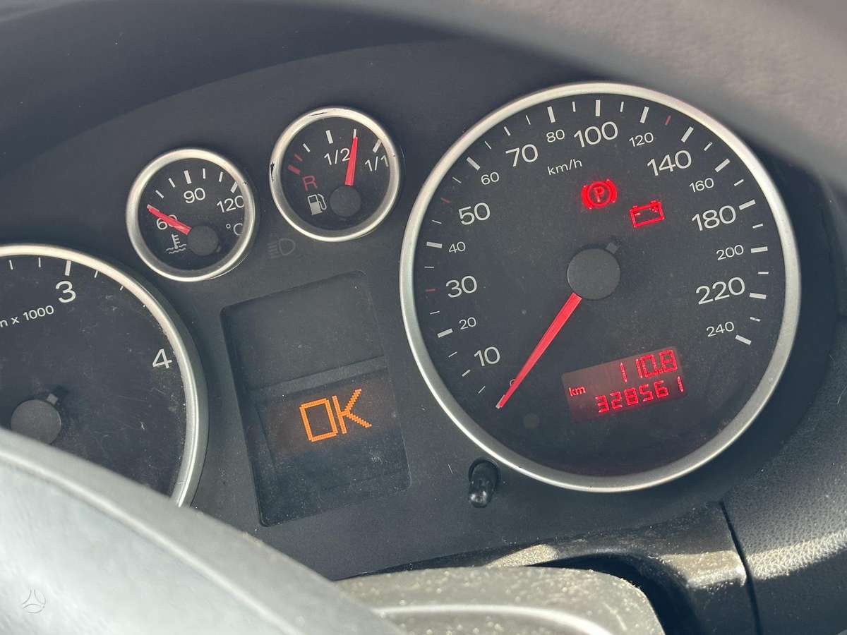 Audi A2, 1.4 l., hečbekas