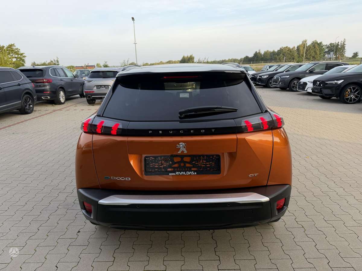 Peugeot 2008 - 9