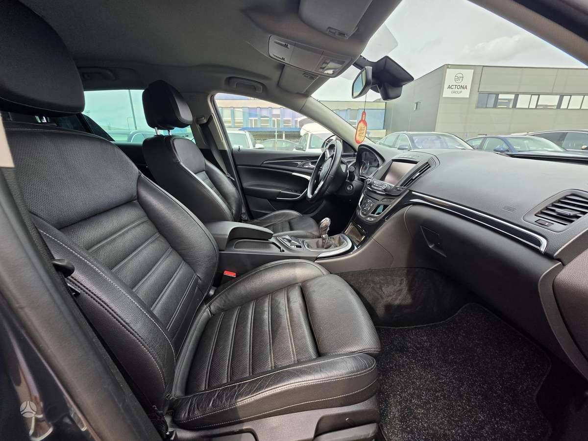 Opel Insignia, 2.0 l., Универсал