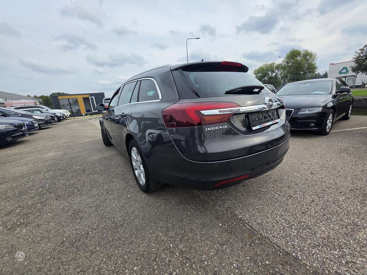 Opel Insignia, 2.0 l., Универсал