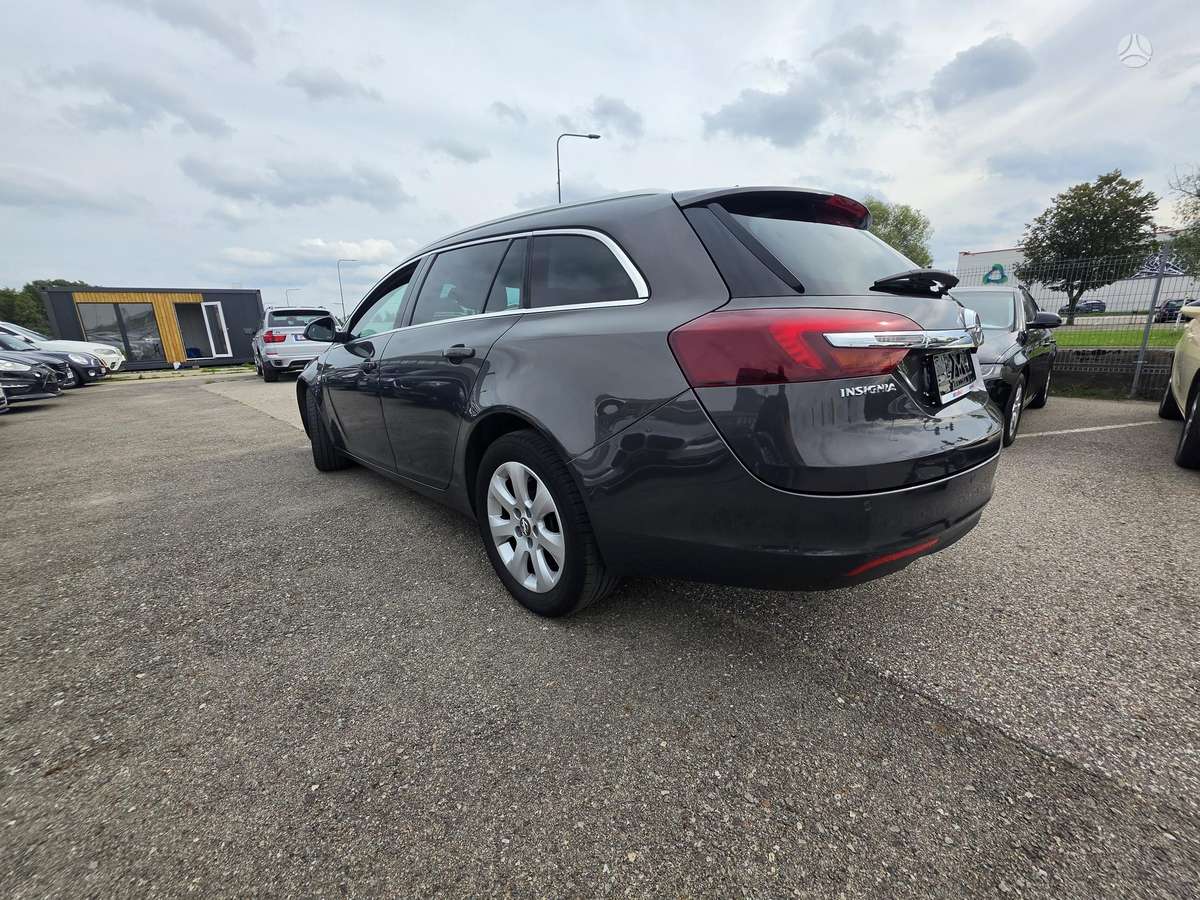 Opel Insignia 2013 — photo 19