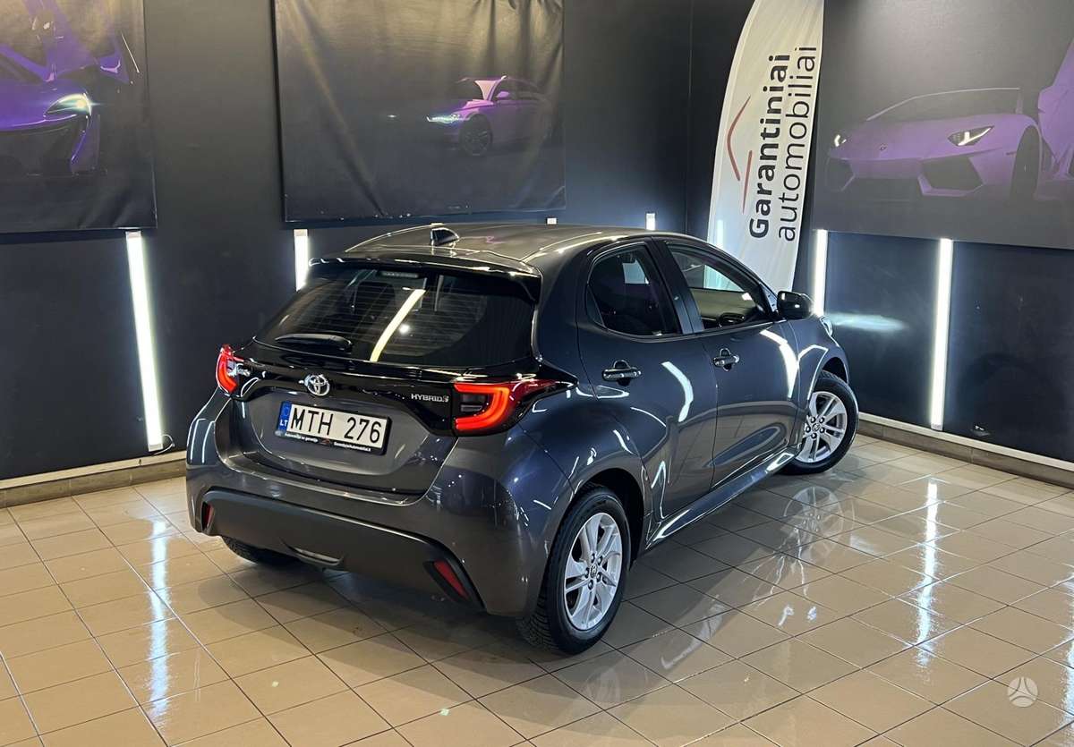 Toyota Yaris - 2