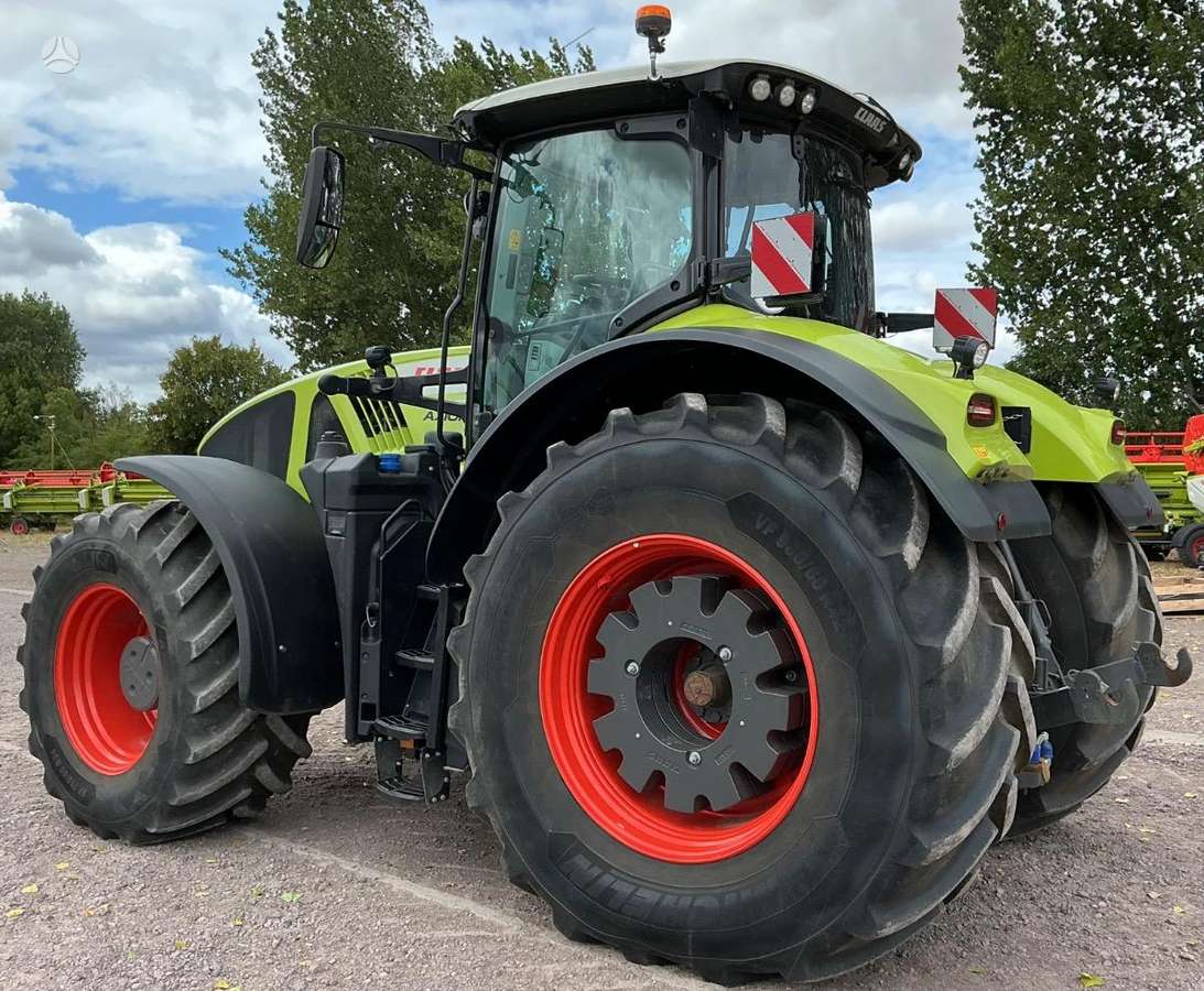 Claas Axion 960, тракторы