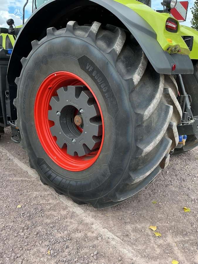 Claas Axion 960, tractors