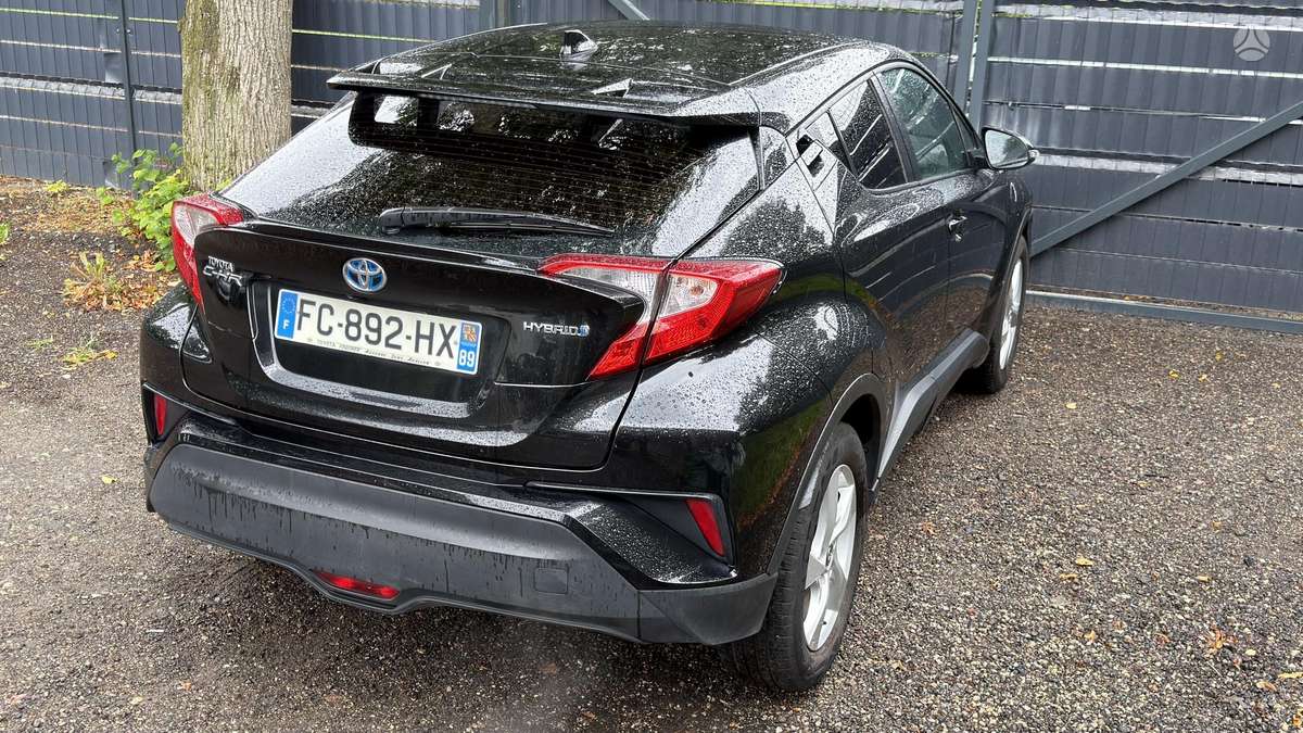 Toyota C-HR - 2