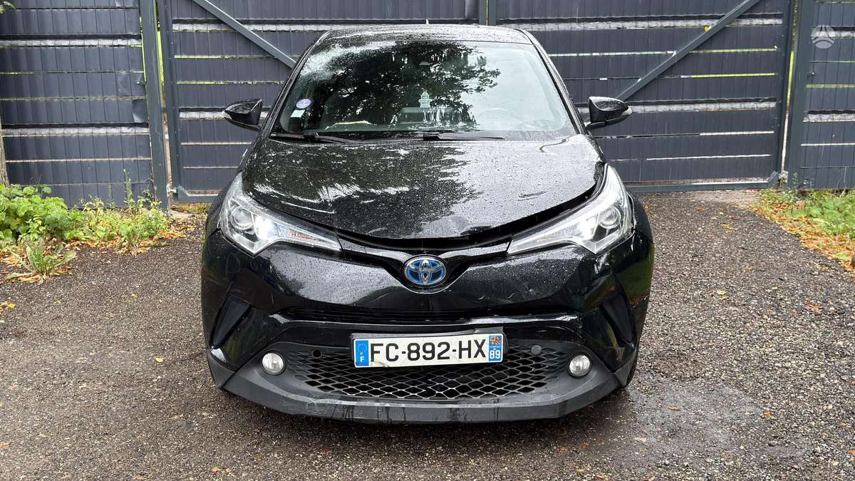 Toyota C-HR - 6