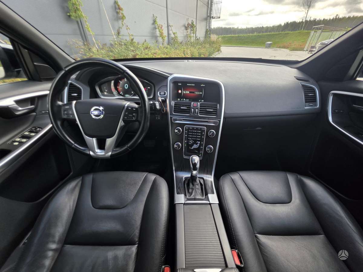 Volvo XC60 - 10