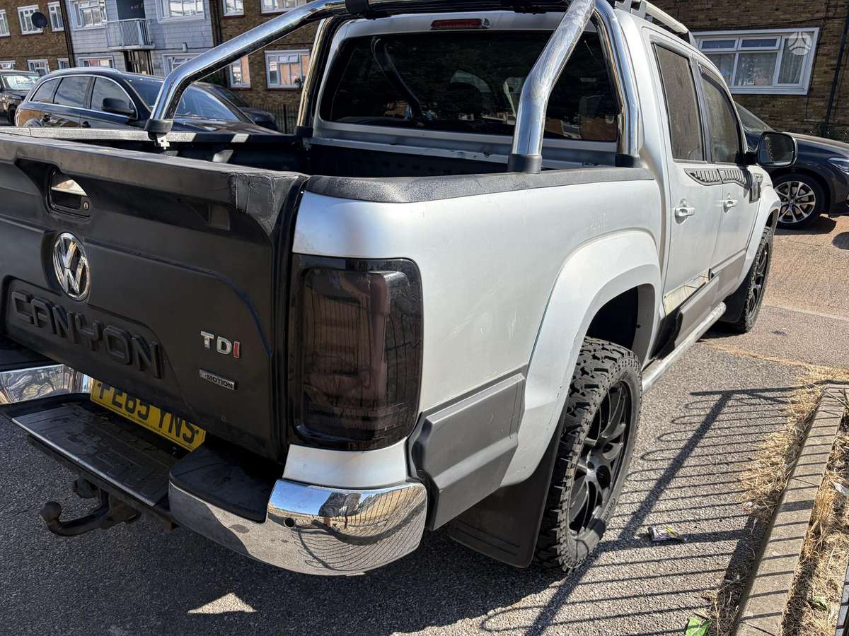 Volkswagen Amarok - 4