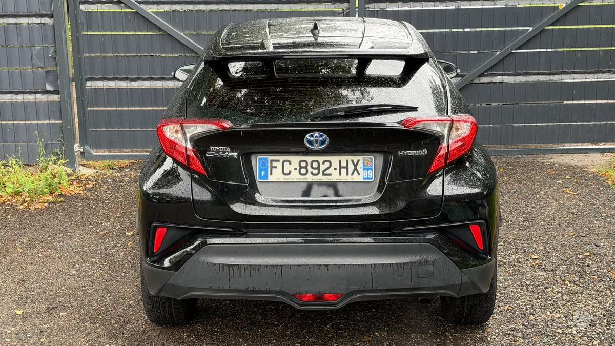 Toyota C-HR - 10