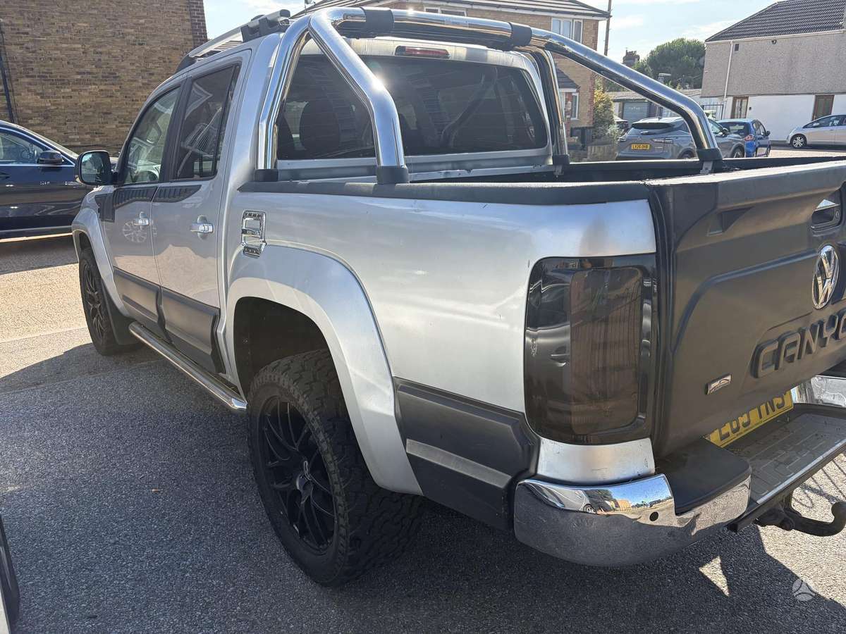 Volkswagen Amarok - 5