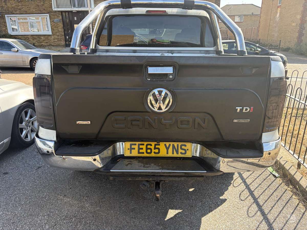 Volkswagen Amarok - 6