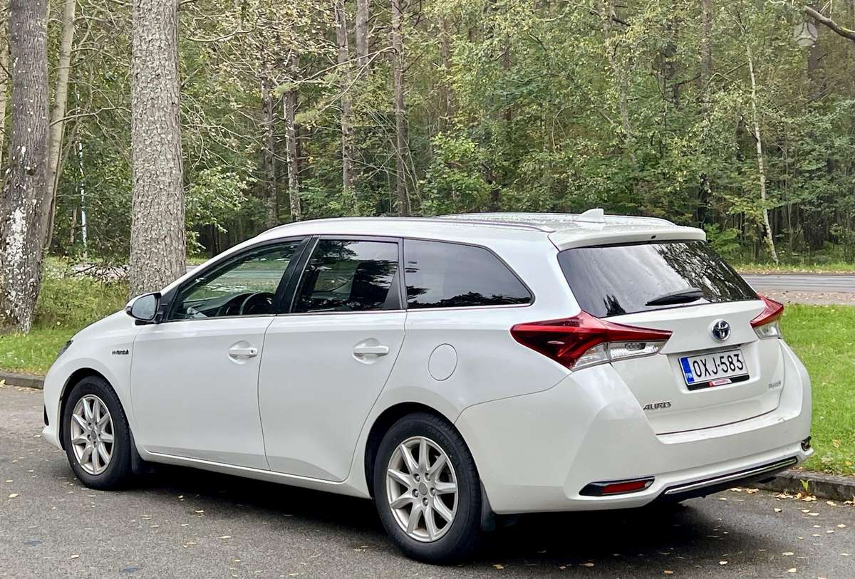 Toyota Auris - 5