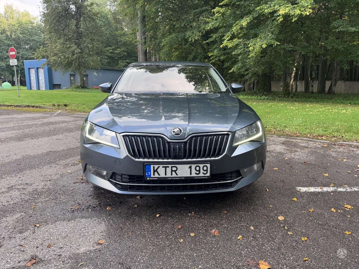 Škoda Superb - 10