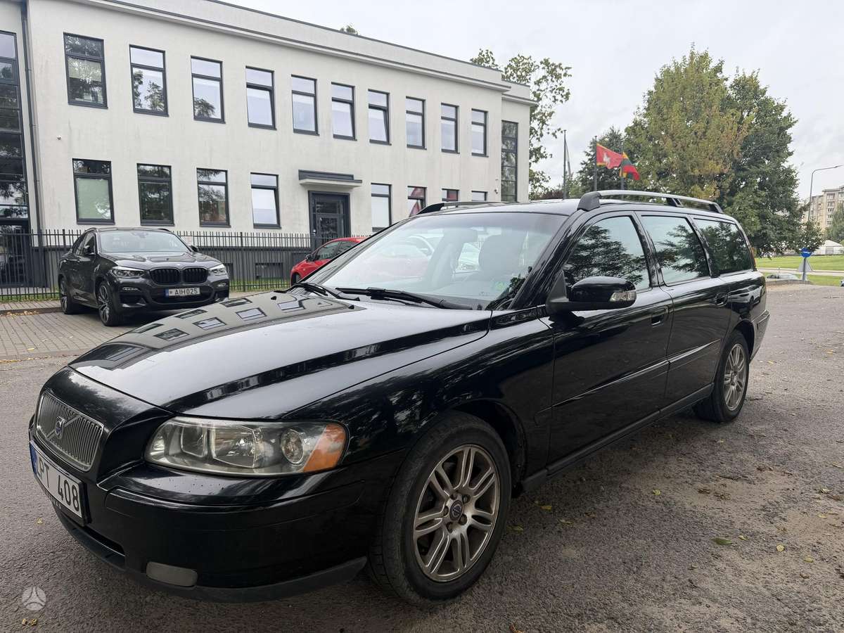 Volvo V70 - 1