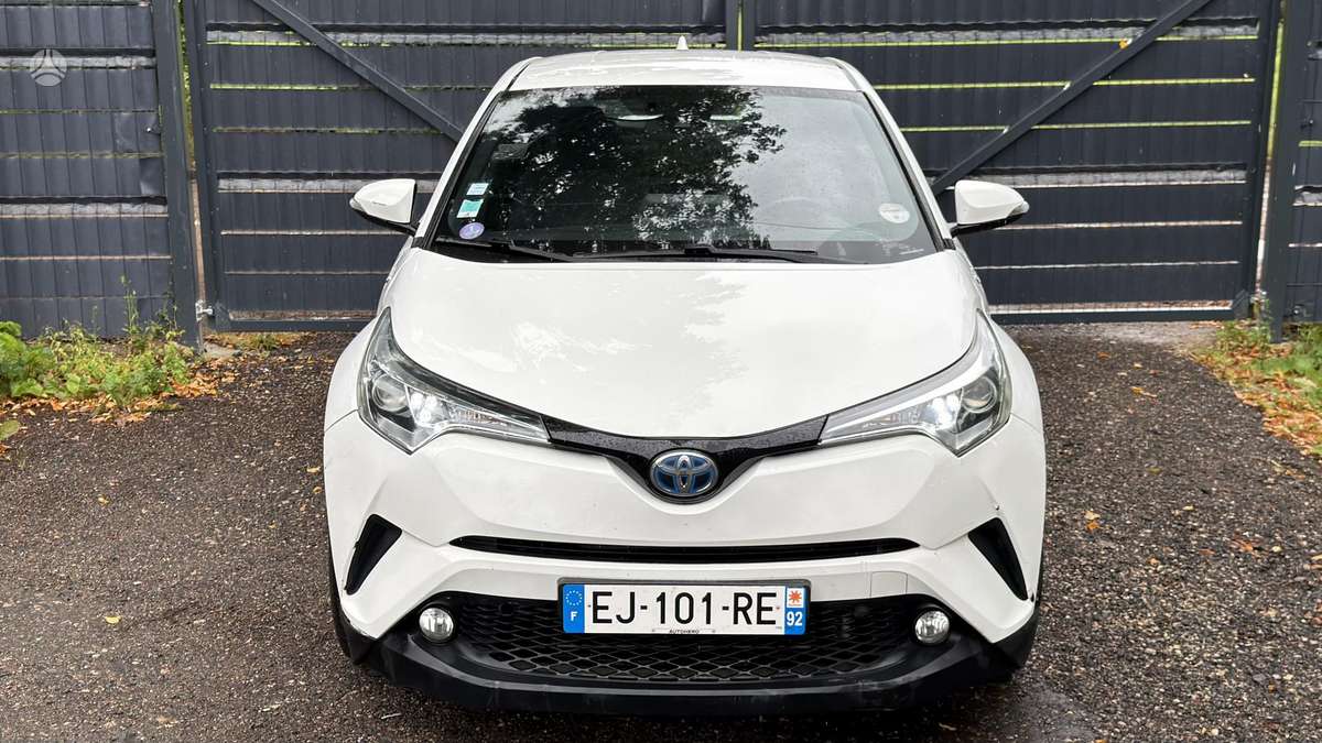 Toyota C-HR - 6