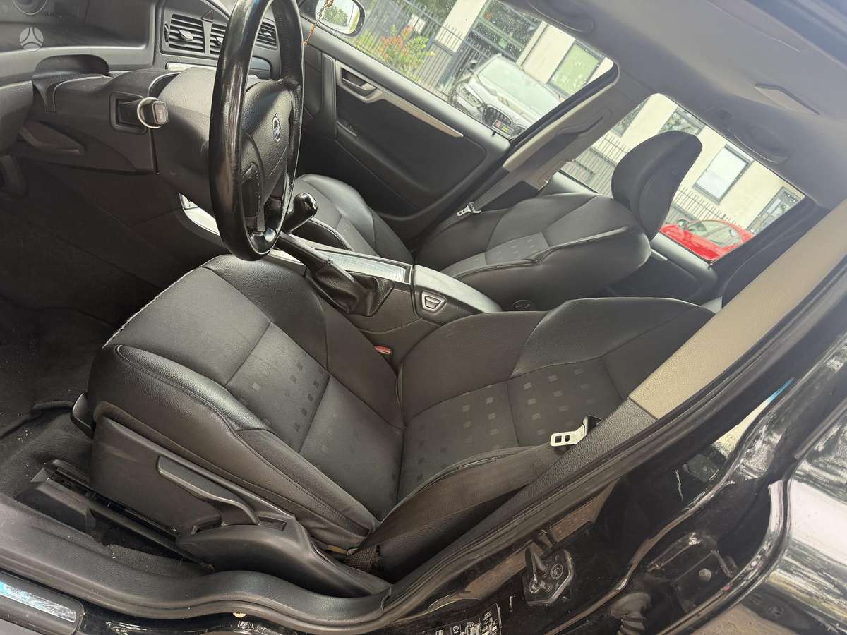 Volvo V70 - 12
