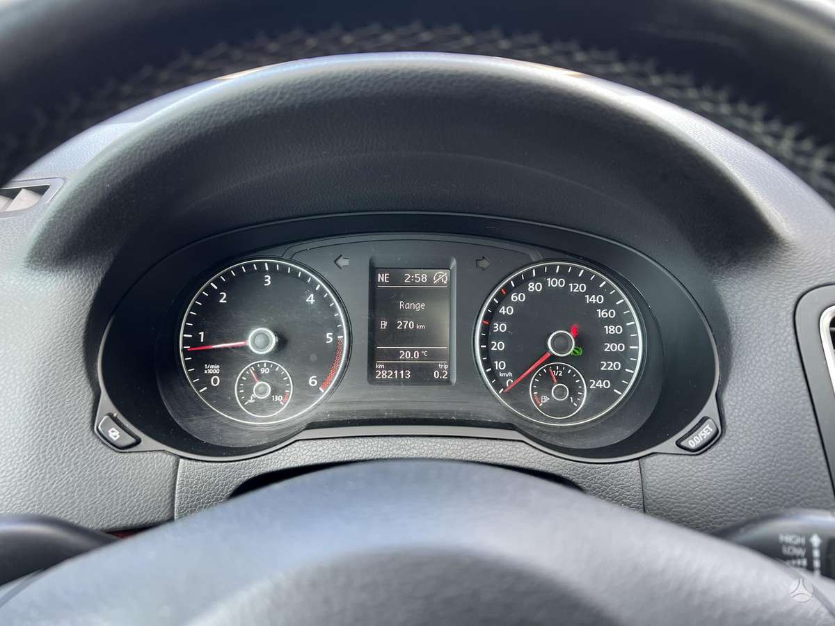 Volkswagen Sharan - 12