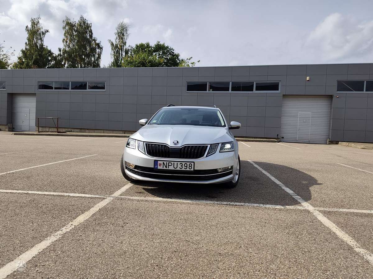 Škoda Octavia - 2
