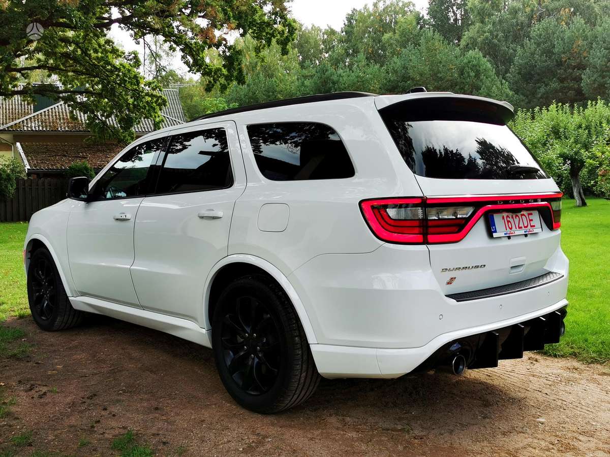 Dodge Durango, 5.7 l., off-road / crossover