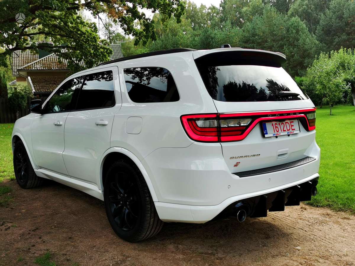 Dodge Durango, 5.7 l., off-road / crossover