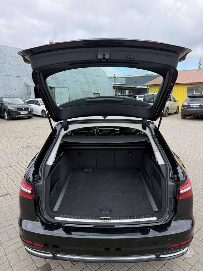 Audi A6, 2.0 l., universalas