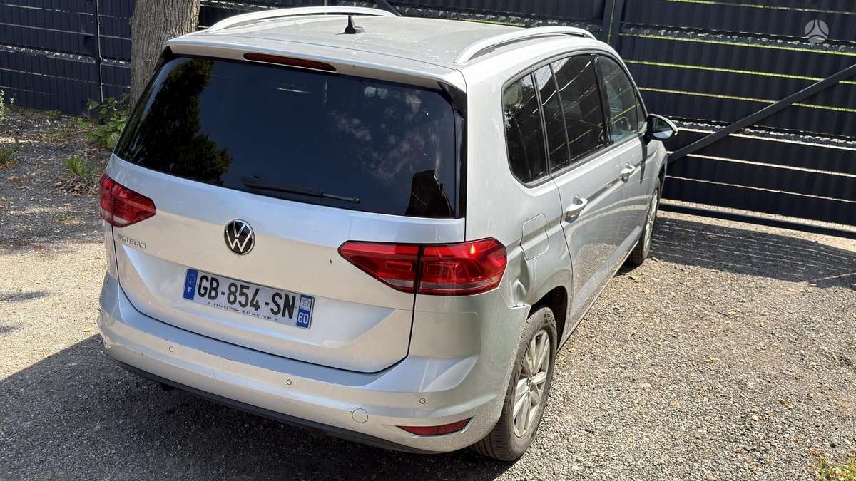 Volkswagen Touran - 2