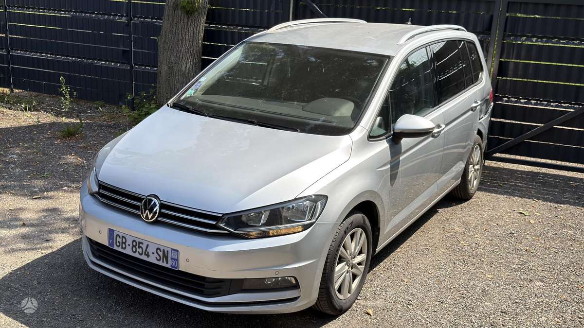 Volkswagen Touran - 5