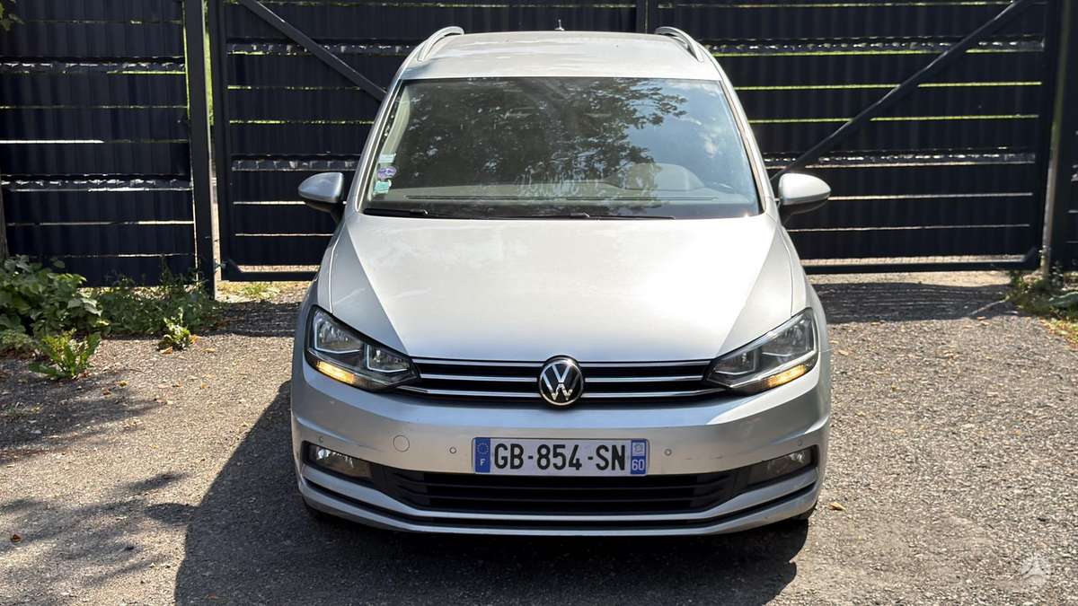 Volkswagen Touran - 6