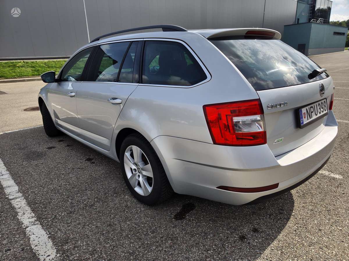 Škoda Octavia - 9