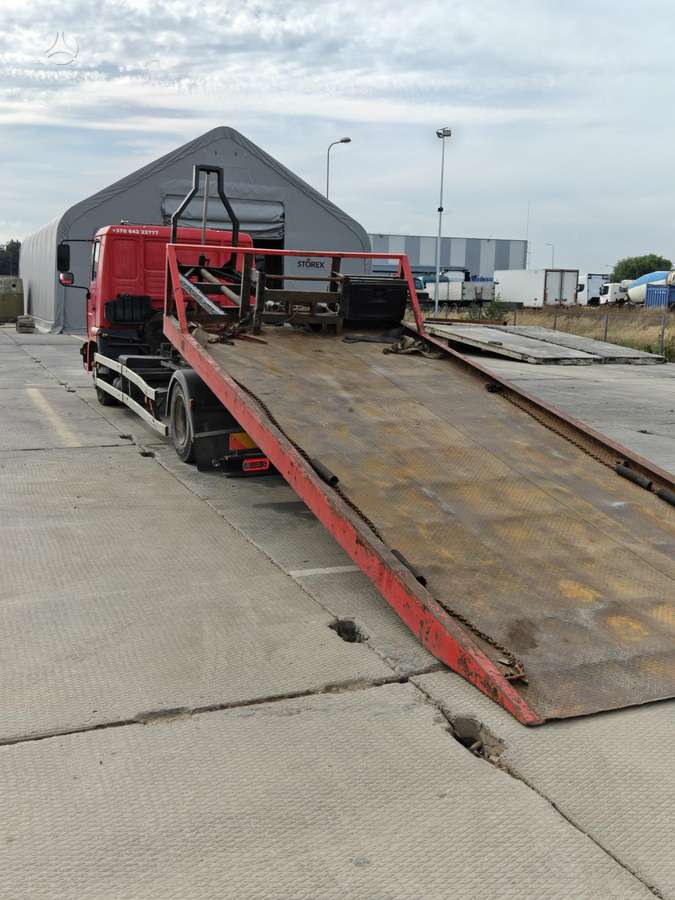 MAN 12,220, autovežiai