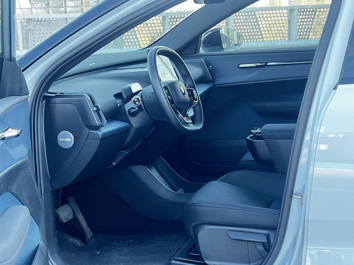 Volvo EX30 - 9