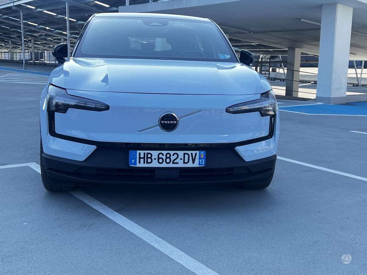 Volvo EX30 - 10