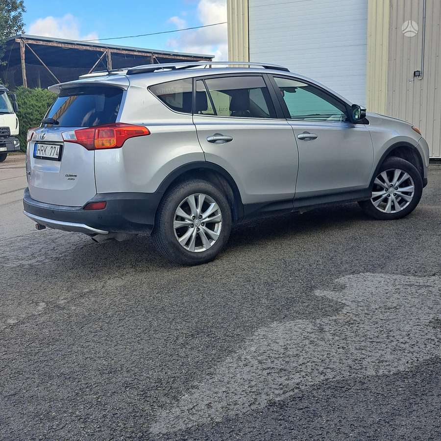 Toyota RAV4 - 2