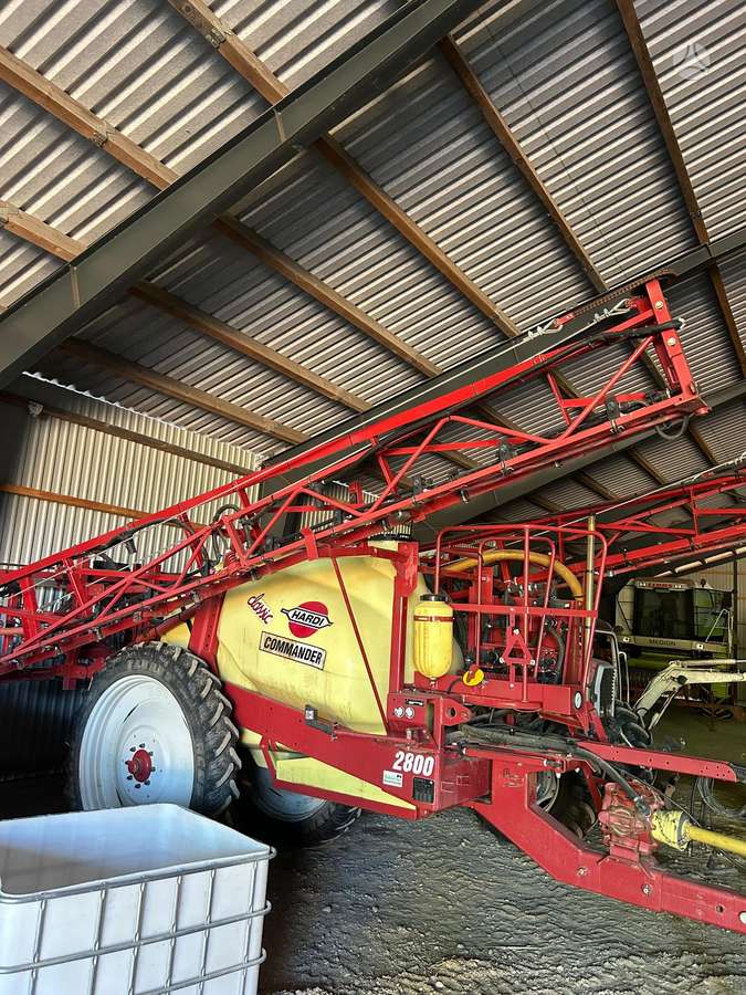 Hardi 2800L COMMANDER, sprayers