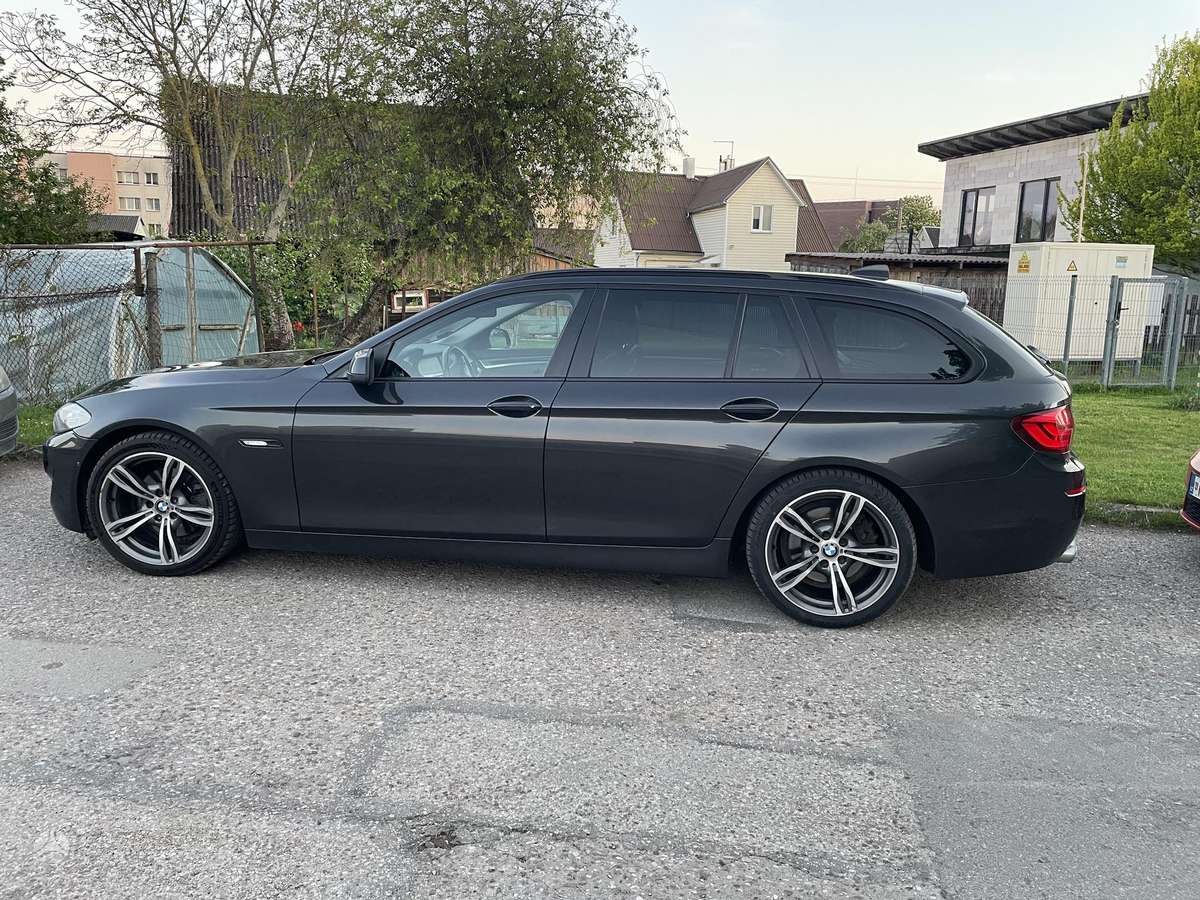 BMW 520, 2.0 l., wagon