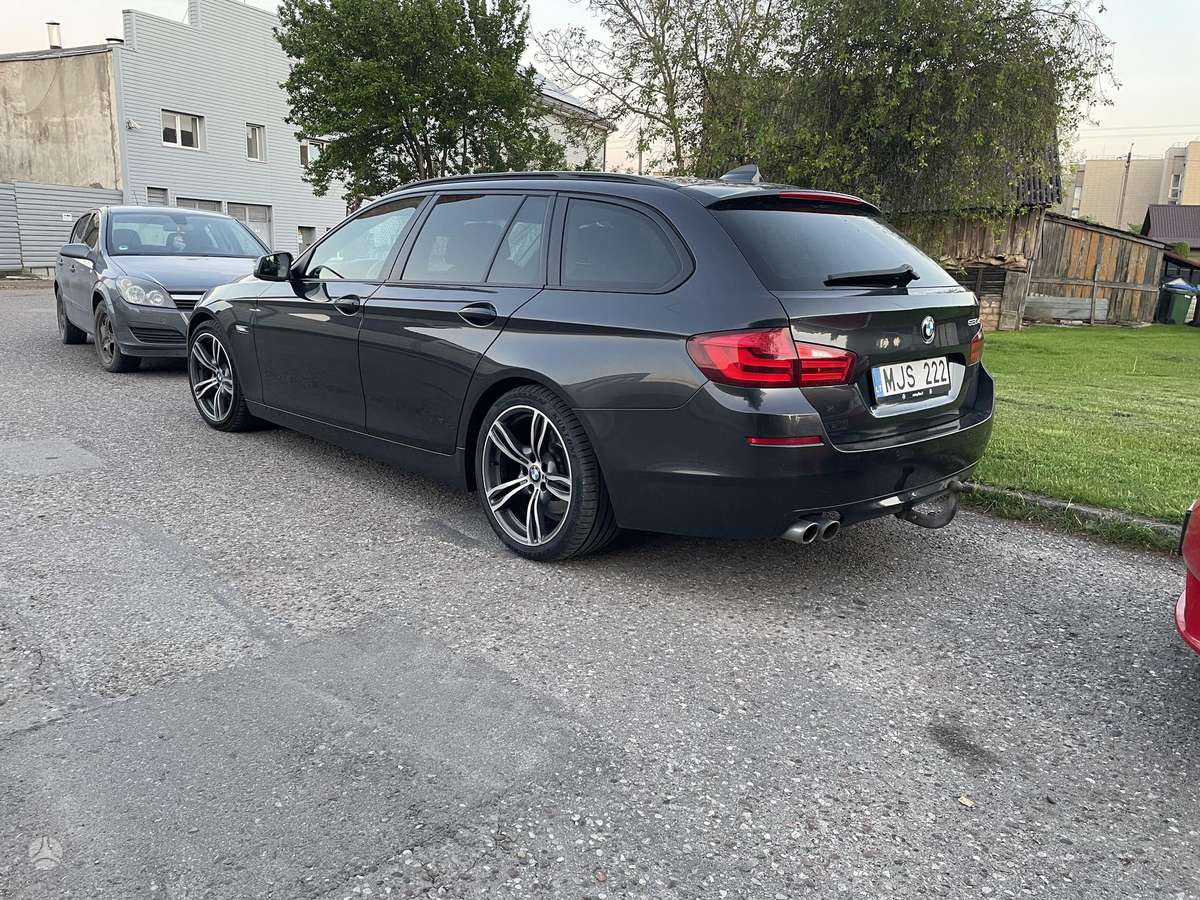 BMW 520, 2.0 l., wagon