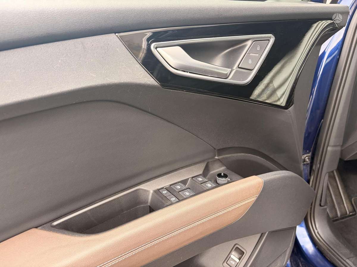 Audi Q4 e-tron, 82 kWh, off-road / crossover