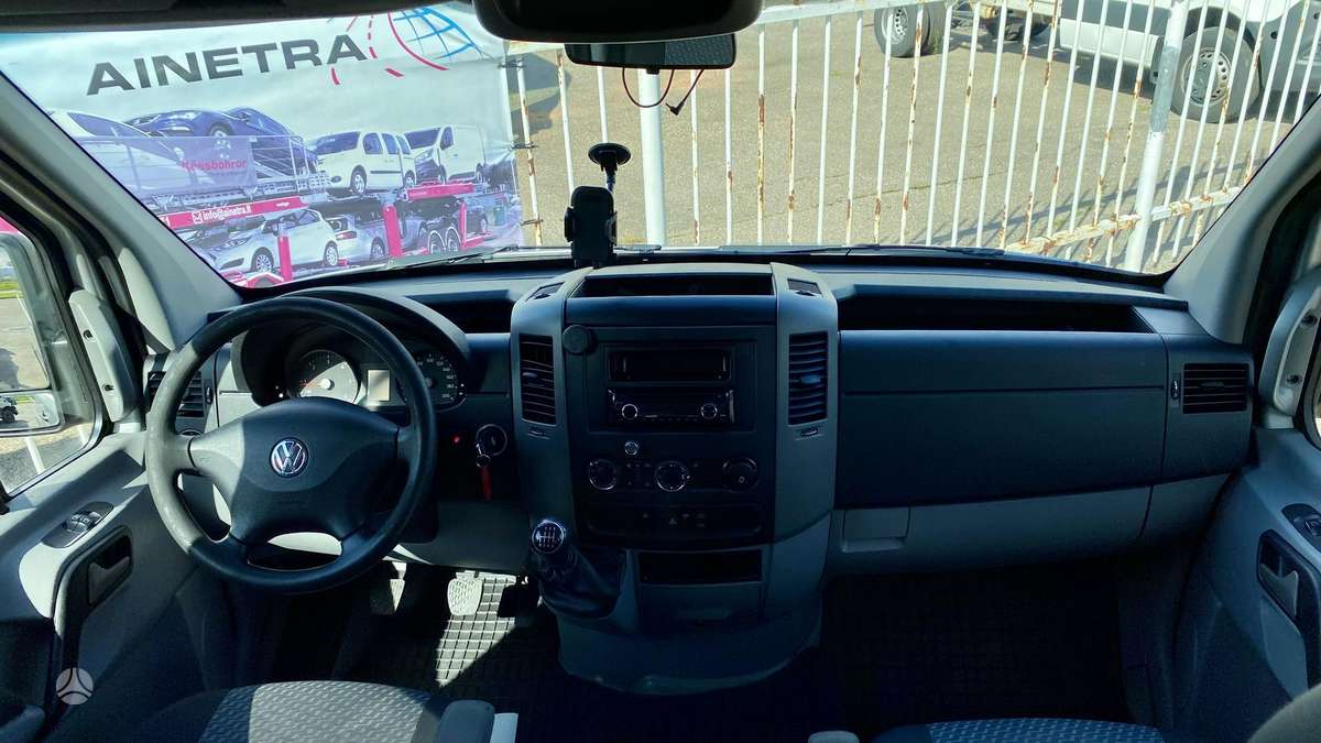 Volkswagen Crafter - 9
