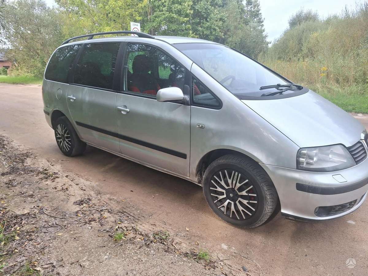 SEAT Alhambra - 4