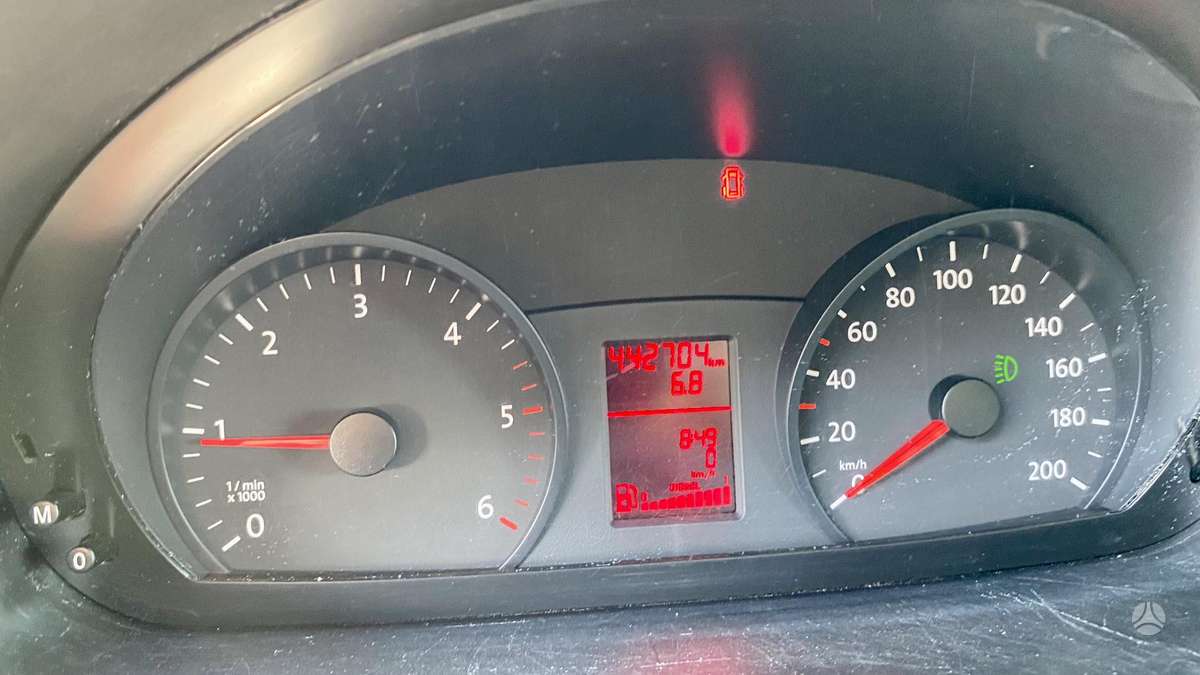 Volkswagen Crafter - 12