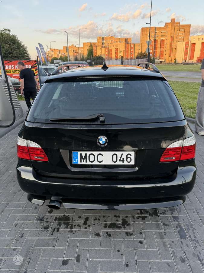 BMW 520, 2.0 l., universalas