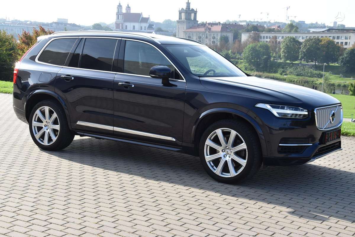 Volvo XC90 - 2