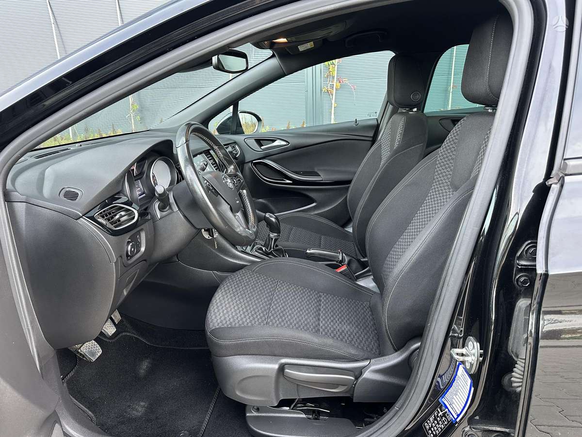 Opel Astra, 1.6 l., hatchback