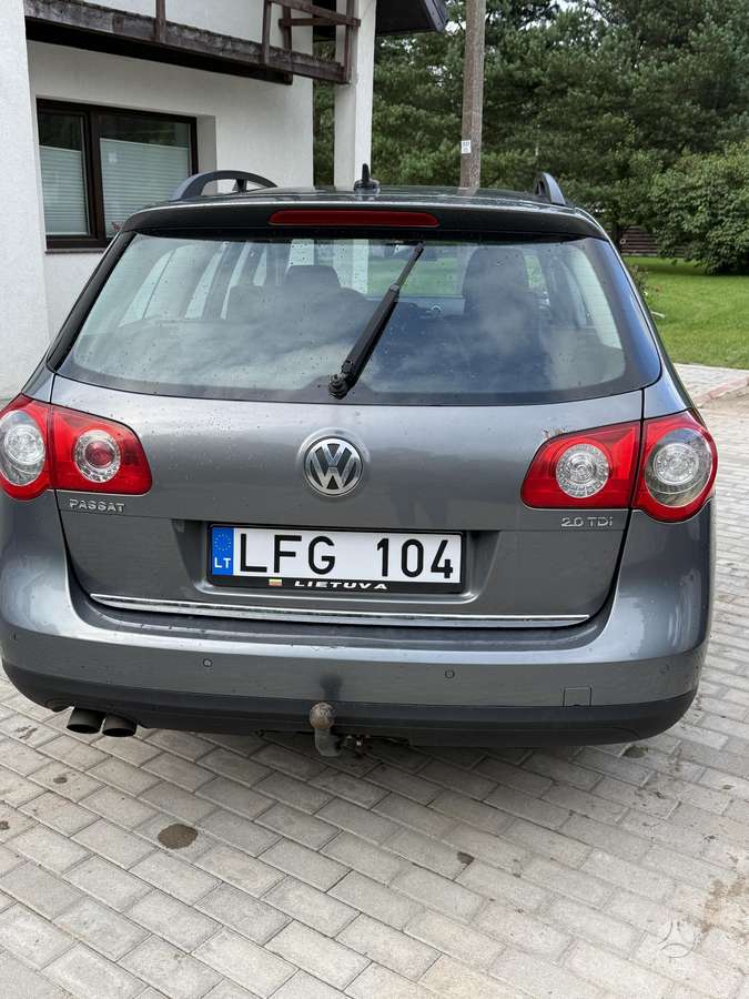Volkswagen Passat - 3