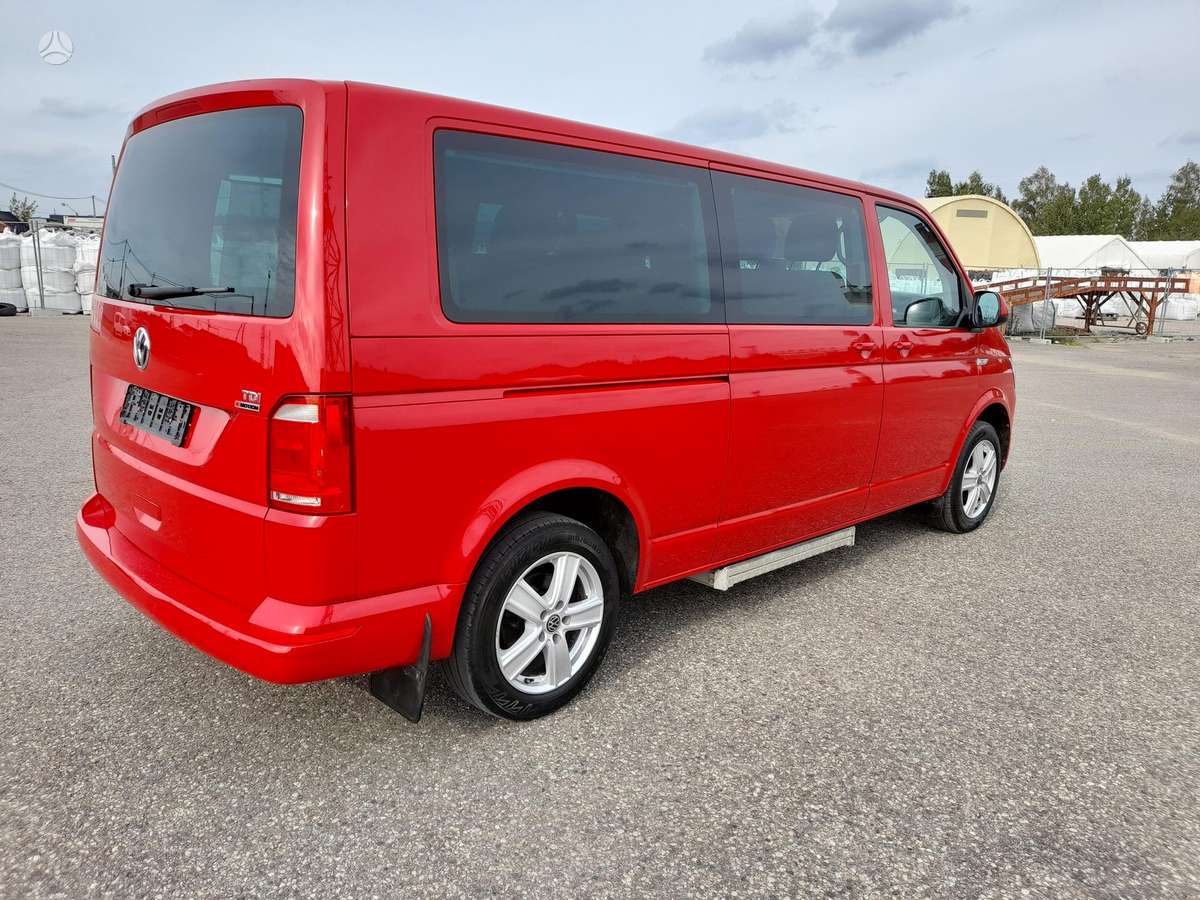 Volkswagen Caravelle - 7