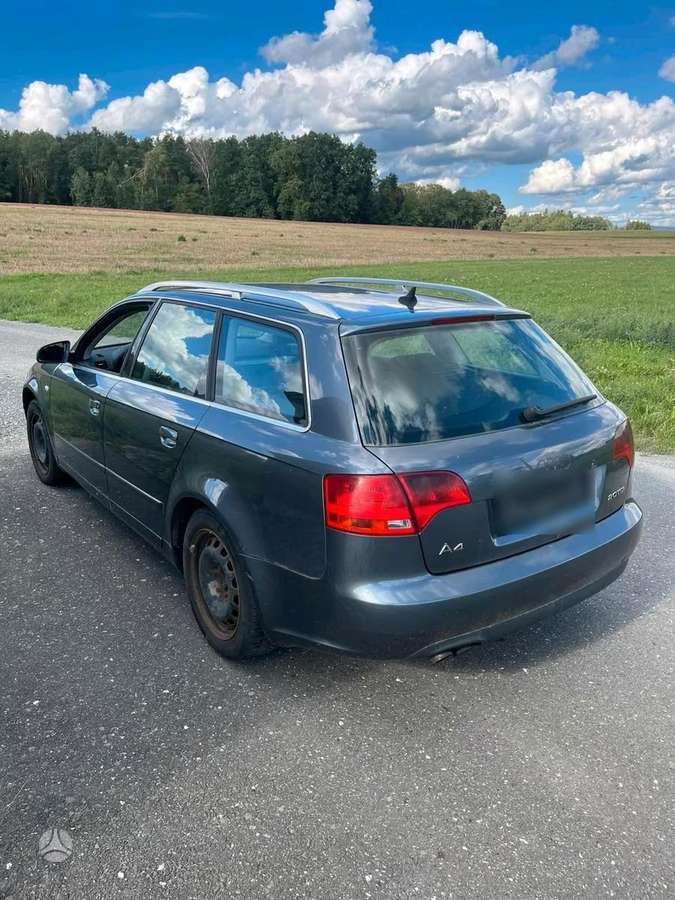 Audi A4 for parts