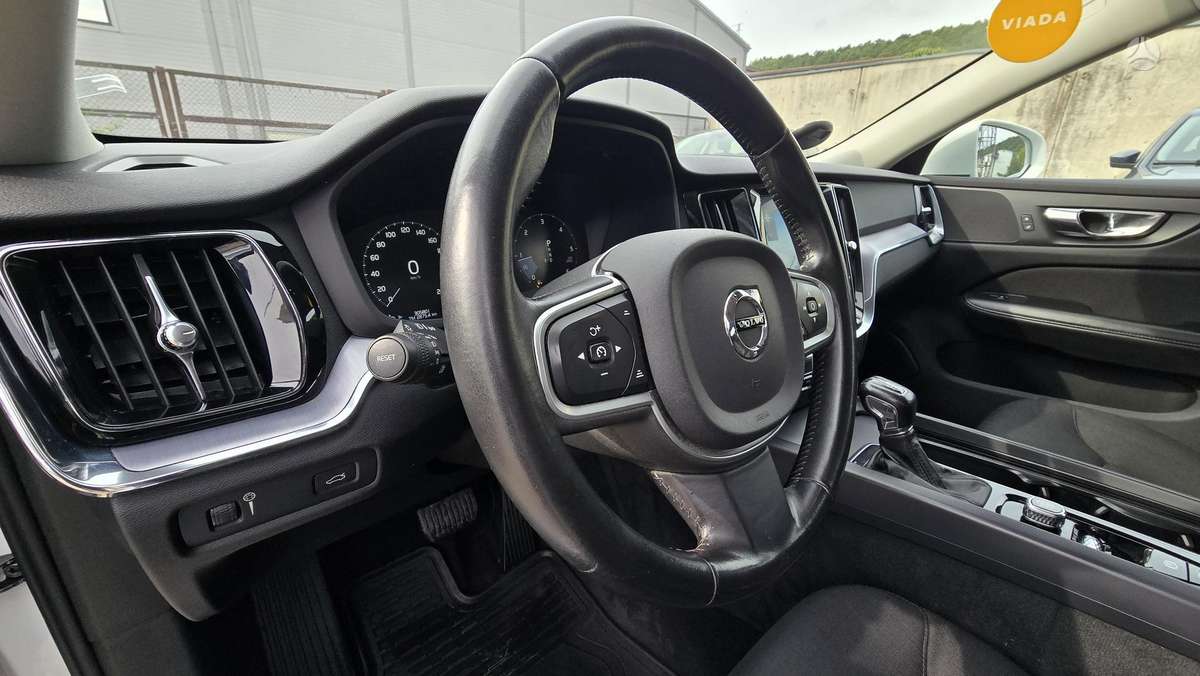Volvo V60 - 10